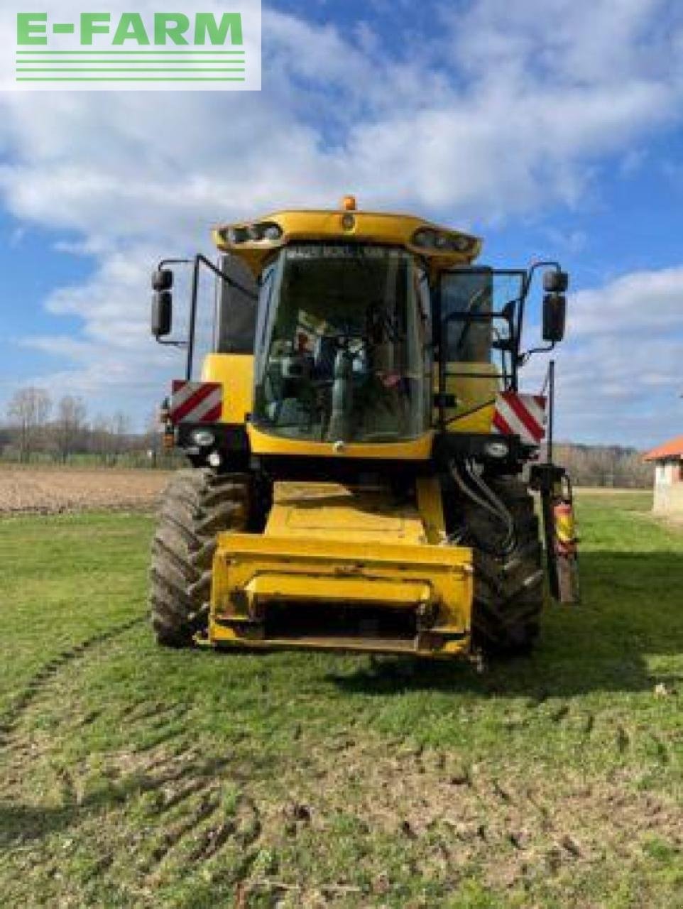 Mähdrescher Türe ait New Holland cx 5090, Gebrauchtmaschine içinde MONFERRAN (resim 3)