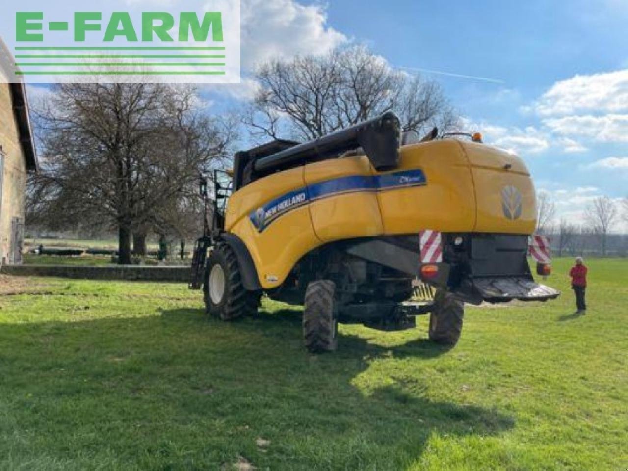 Mähdrescher van het type New Holland cx 5090, Gebrauchtmaschine in MONFERRAN (Foto 4)