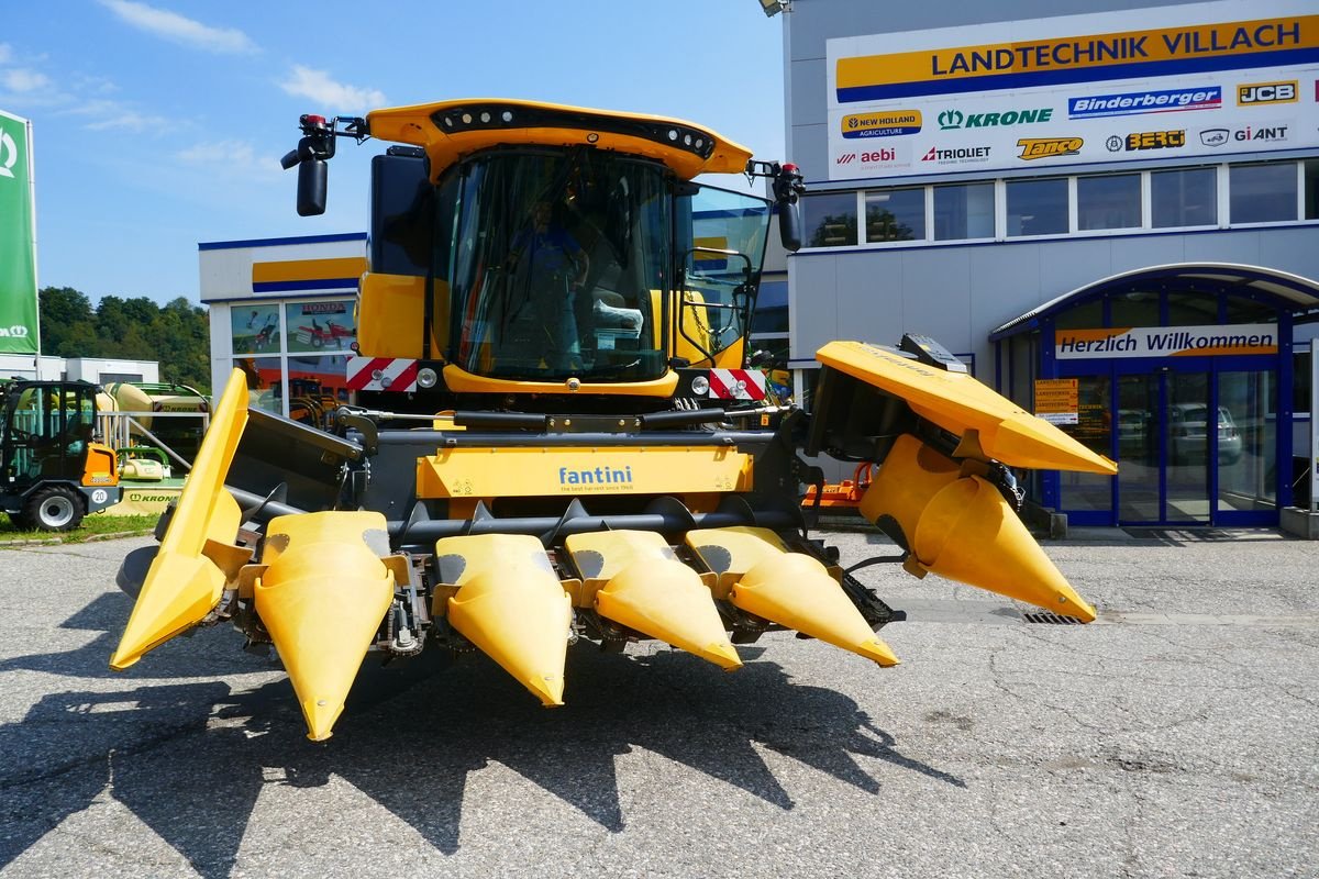 Mähdrescher des Typs New Holland CX 5.80 Allrad, Gebrauchtmaschine in Villach (Bild 14)