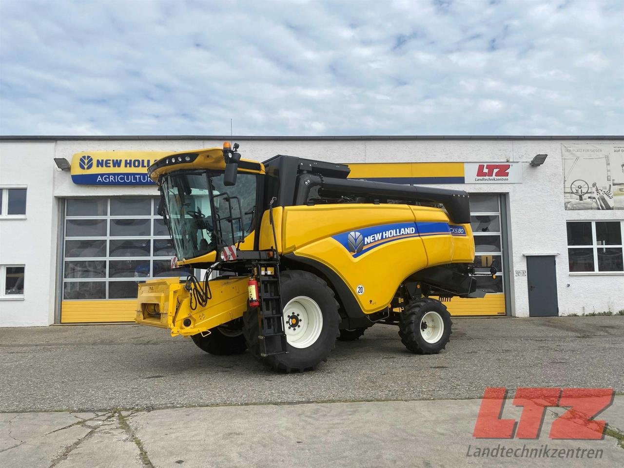 Mähdrescher typu New Holland CX 5.80 ST5 PL S-Modell, Neumaschine v Ampfing (Obrázok 1)