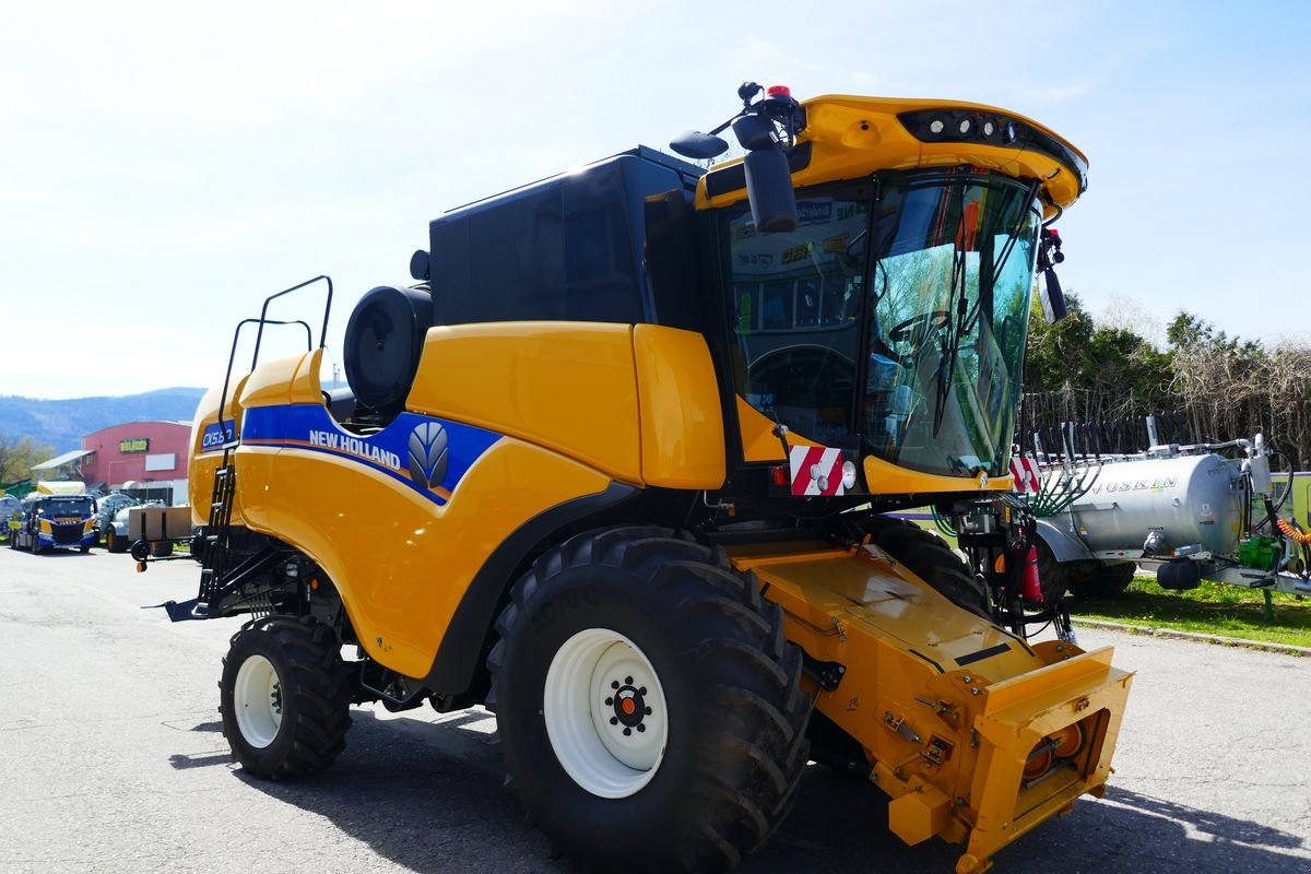 Mähdrescher of the type New Holland CX 5.80, Gebrauchtmaschine in Villach (Picture 10)