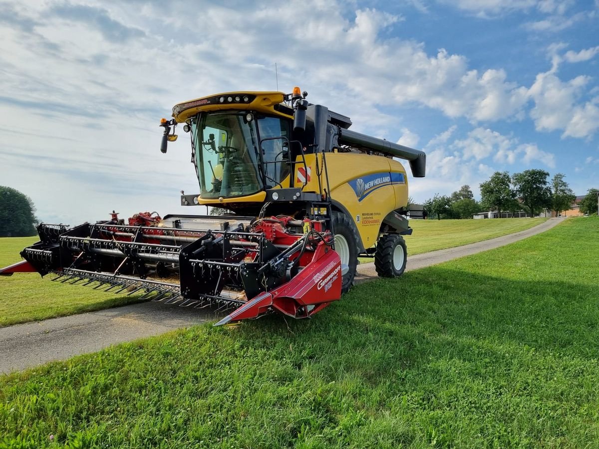 Mähdrescher tip New Holland CX 5.80, Gebrauchtmaschine in Arnreit (Poză 5)