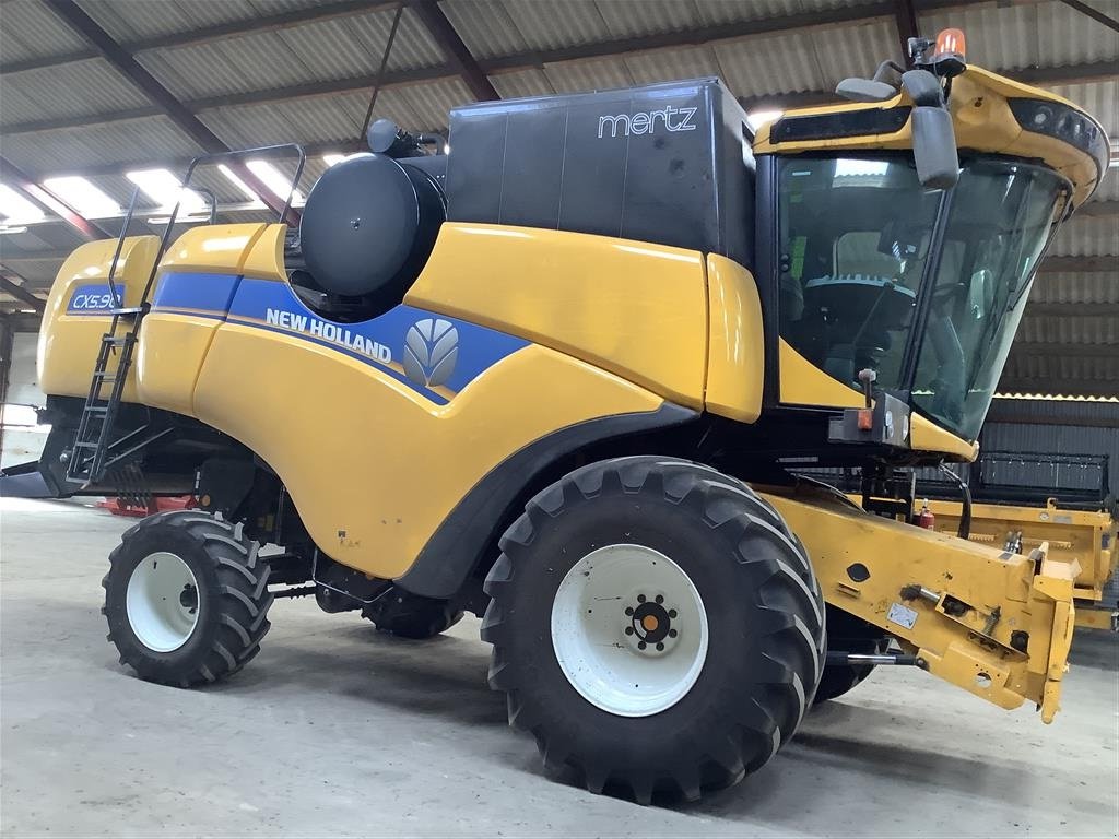 Mähdrescher van het type New Holland CX 5.90 Med 20 fod HighCapacity, Gebrauchtmaschine in Maribo (Foto 1)