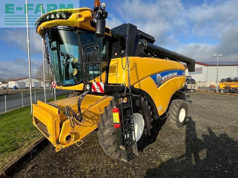 Mähdrescher van het type New Holland cx 6.90 schüttler + 25ft sw + sww, Gebrauchtmaschine in ANRODE / OT LENGEFELD (Foto 1)