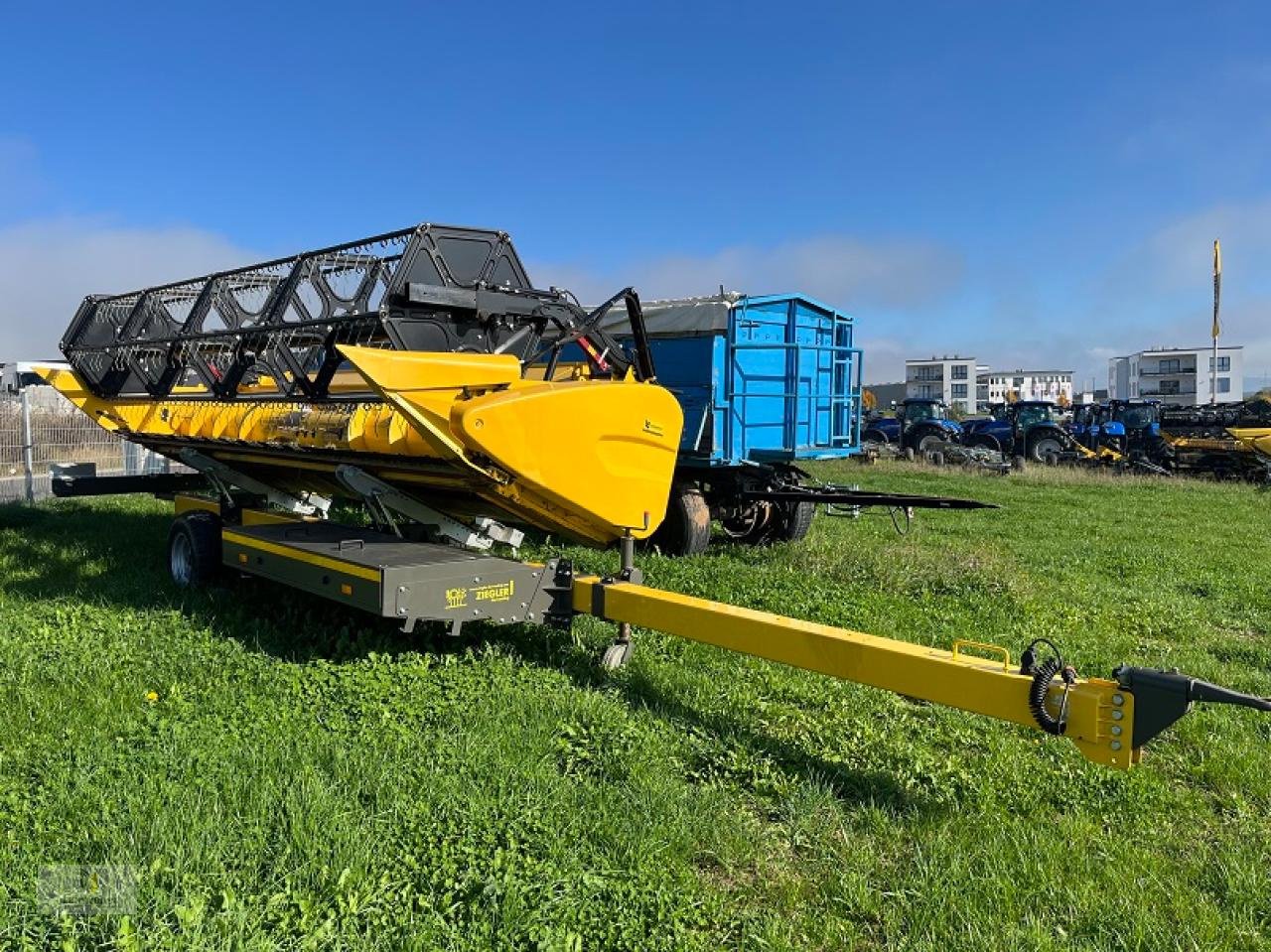 Mähdrescher van het type New Holland CX 6.90, Gebrauchtmaschine in Neuhof - Dorfborn (Foto 8)