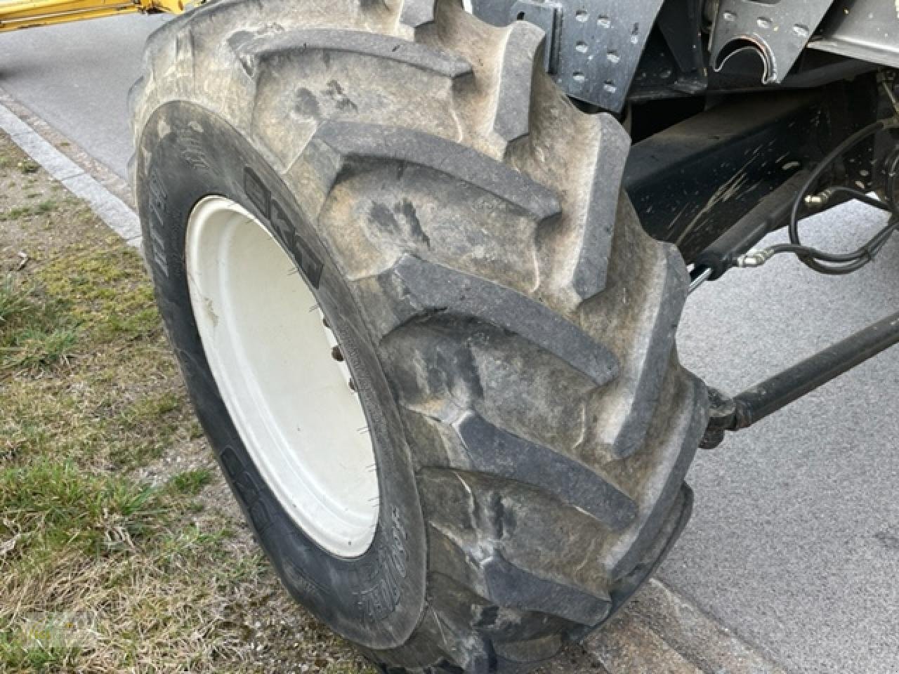 Mähdrescher of the type New Holland CX 740, Gebrauchtmaschine in Pfreimd (Picture 10)