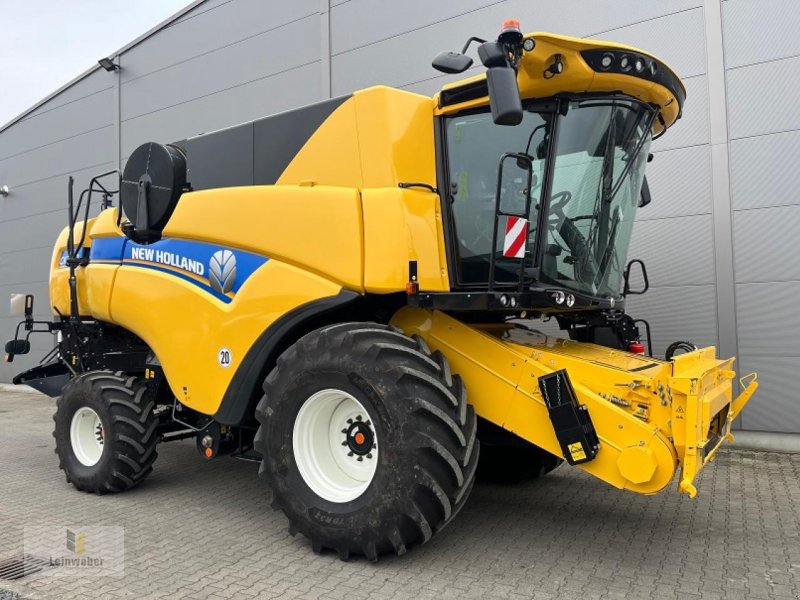 Mähdrescher типа New Holland CX 7.90, Gebrauchtmaschine в Neuhof - Dorfborn