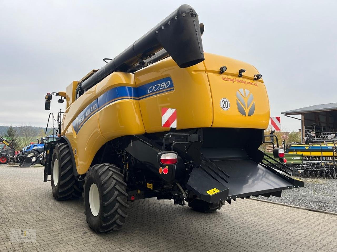 Mähdrescher типа New Holland CX 7.90, Gebrauchtmaschine в Neuhof - Dorfborn (Фотография 3)