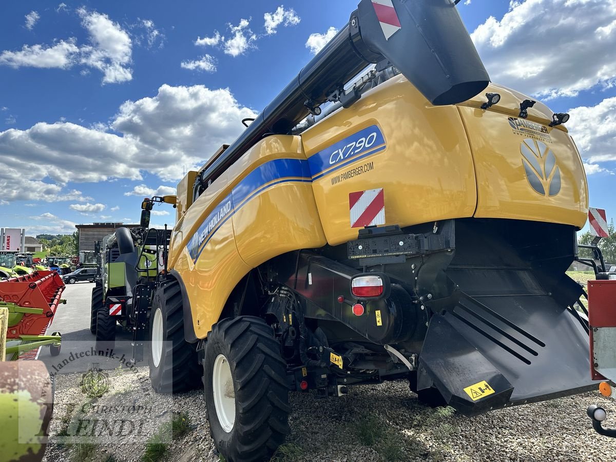 Mähdrescher of the type New Holland CX 7.90, Gebrauchtmaschine in Stephanshart (Picture 3)