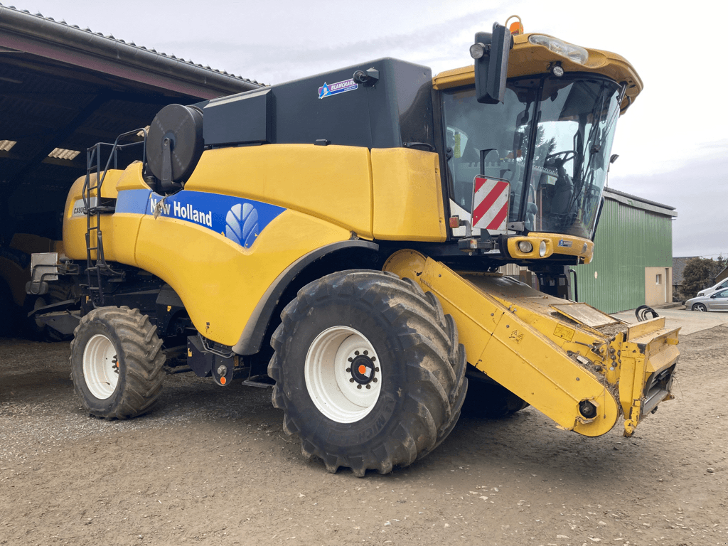 Mähdrescher του τύπου New Holland CX 8060, Gebrauchtmaschine σε CONDE SUR VIRE (Φωτογραφία 2)