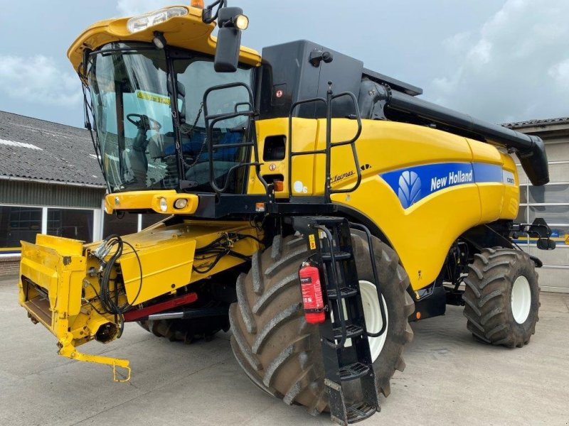 Mähdrescher typu New Holland CX 8070 SLH 4wd Store dæk, udbytte/fugt måler, Gebrauchtmaschine v Tinglev