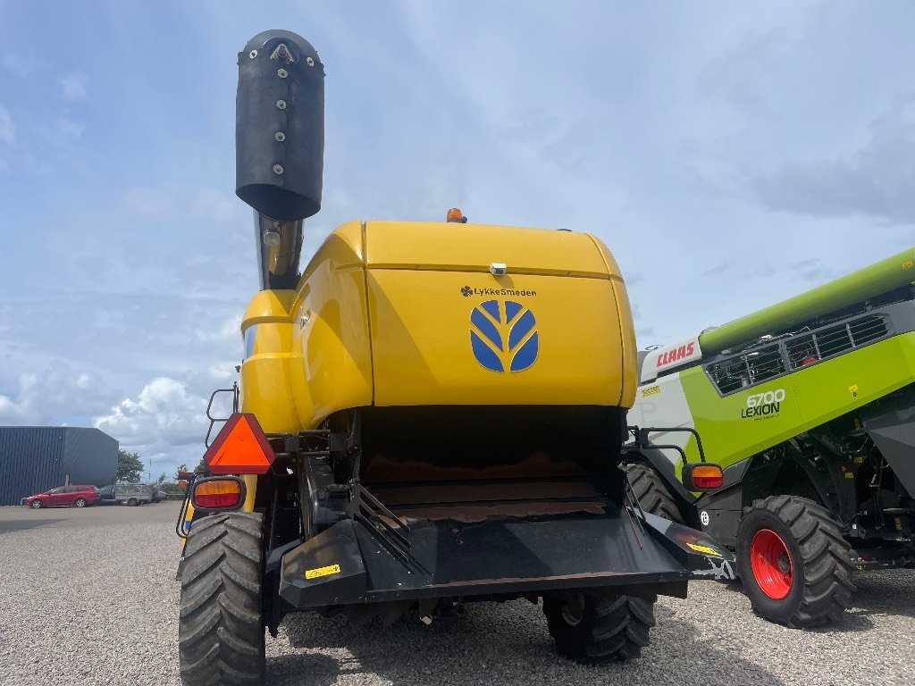 Mähdrescher a típus New Holland CX 8080, Gebrauchtmaschine ekkor: Ribe (Kép 8)