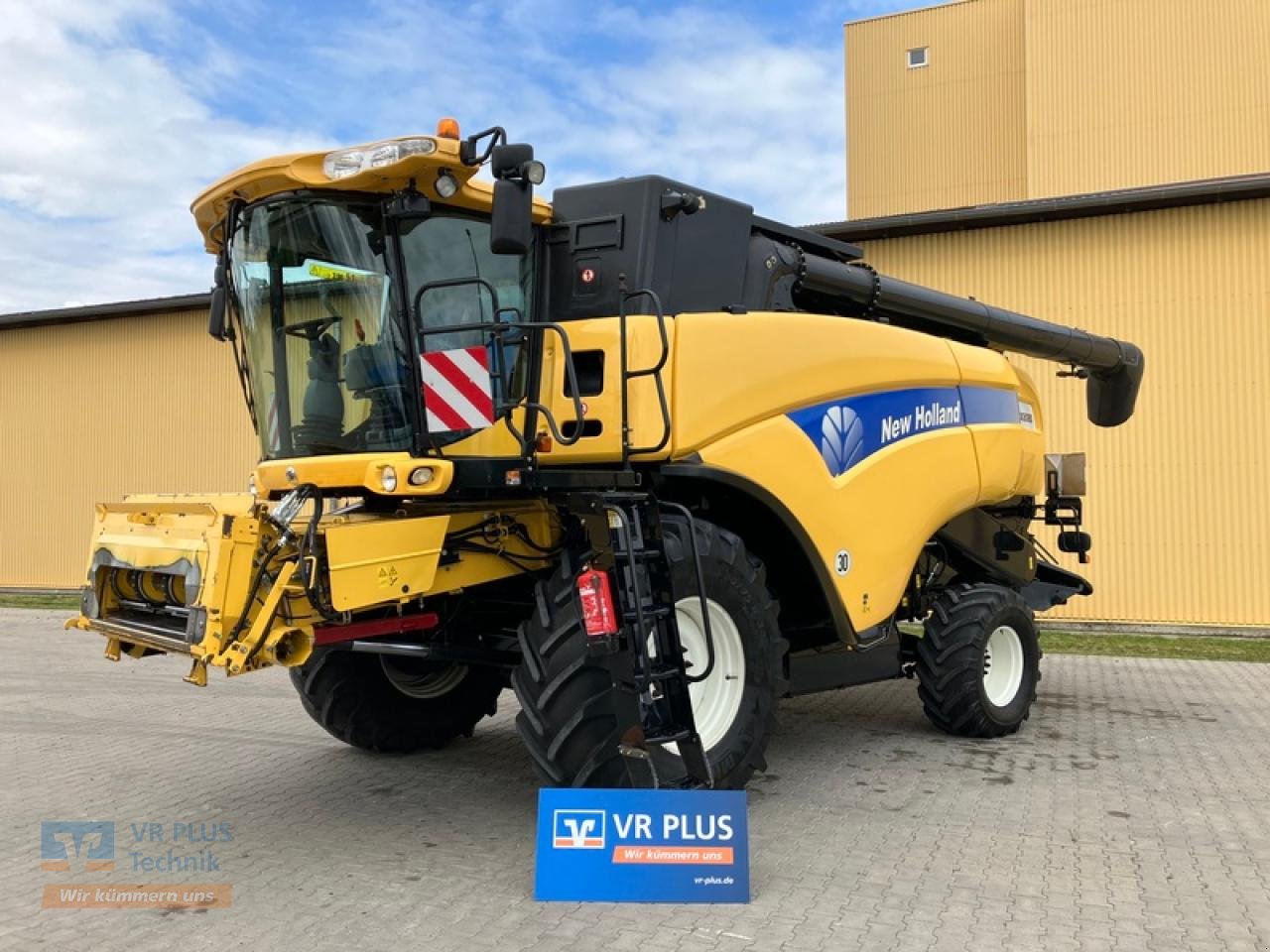 Mähdrescher tip New Holland CX 8080, Gebrauchtmaschine in Osterburg (Poză 1)