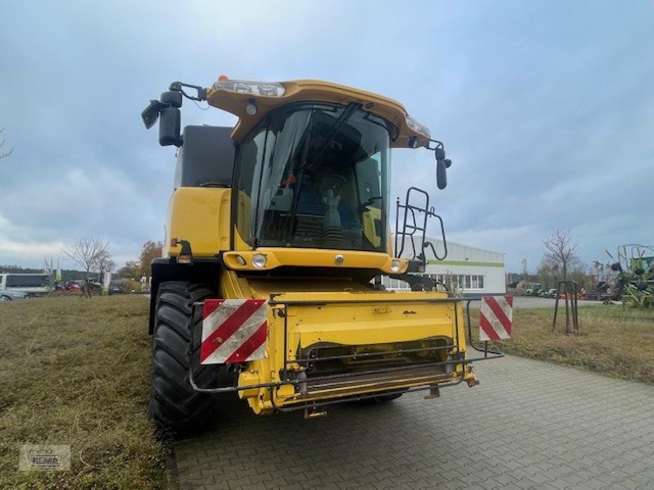 Mähdrescher Türe ait New Holland CX 8080, Gebrauchtmaschine içinde Belzig-Schwanebeck (resim 7)