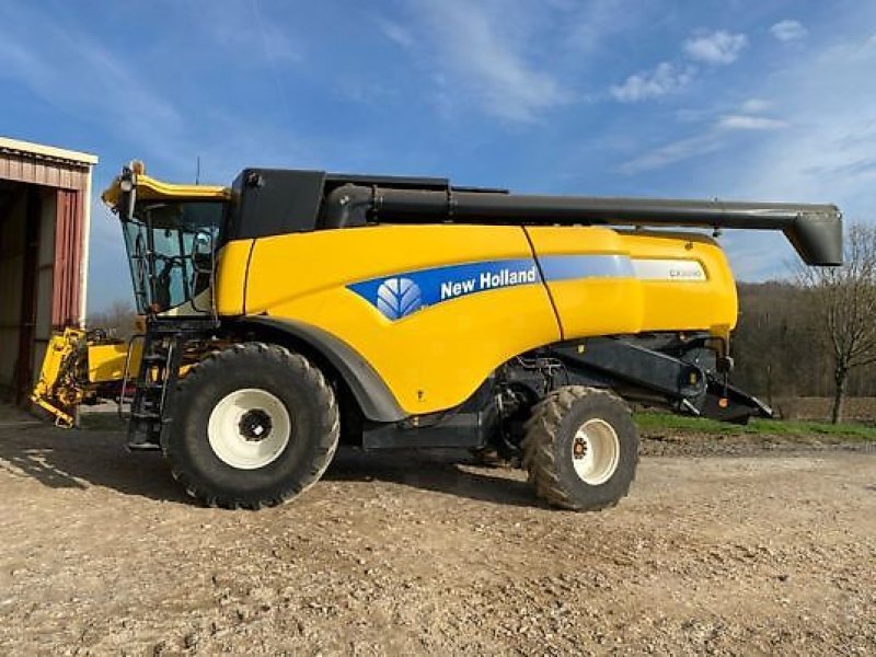 Mähdrescher tip New Holland CX 8090, Gebrauchtmaschine in Muespach-le-Haut (Poză 4)