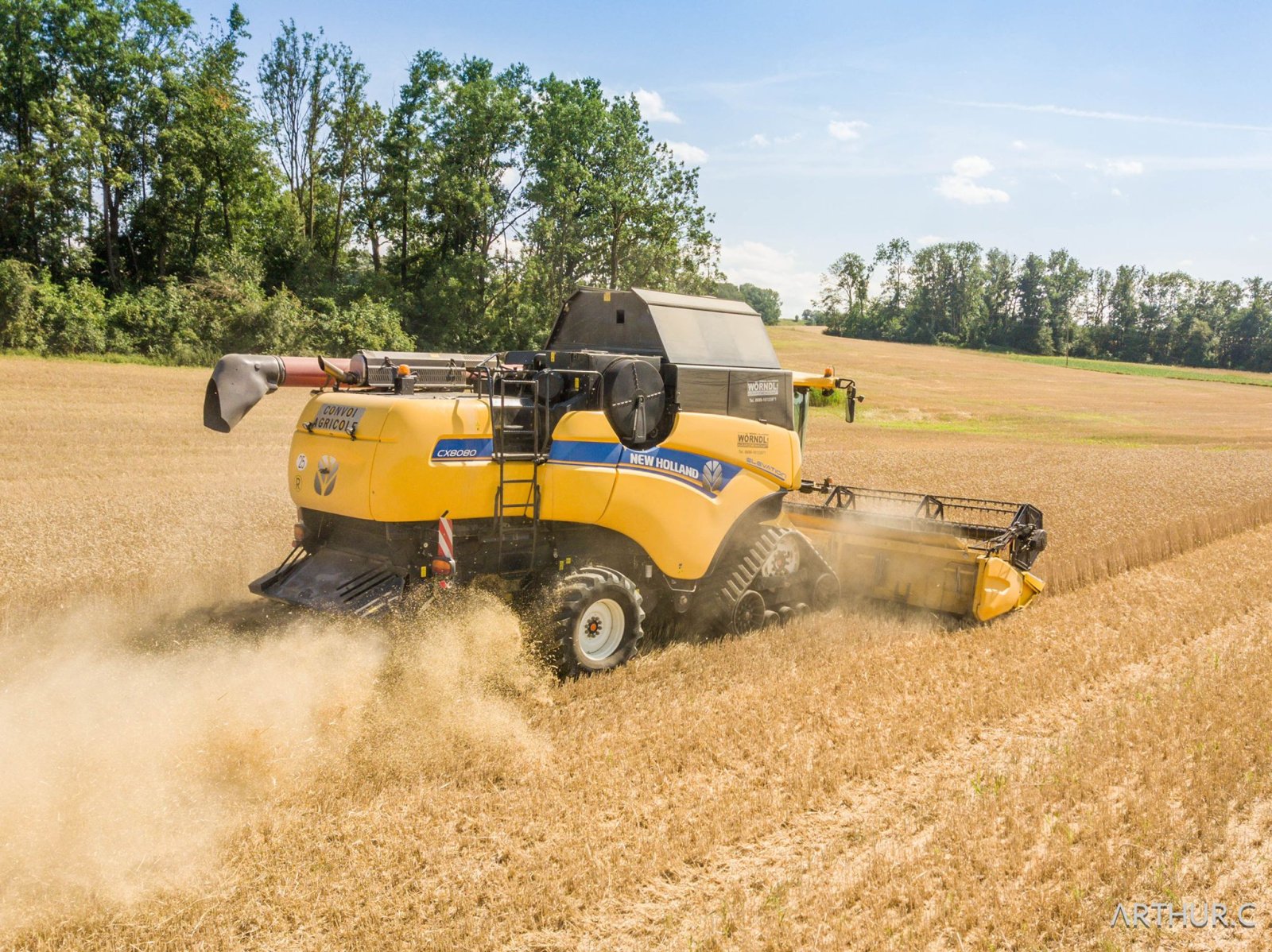 Mähdrescher tip New Holland CX 8090, Gebrauchtmaschine in Ansfelden (Poză 3)