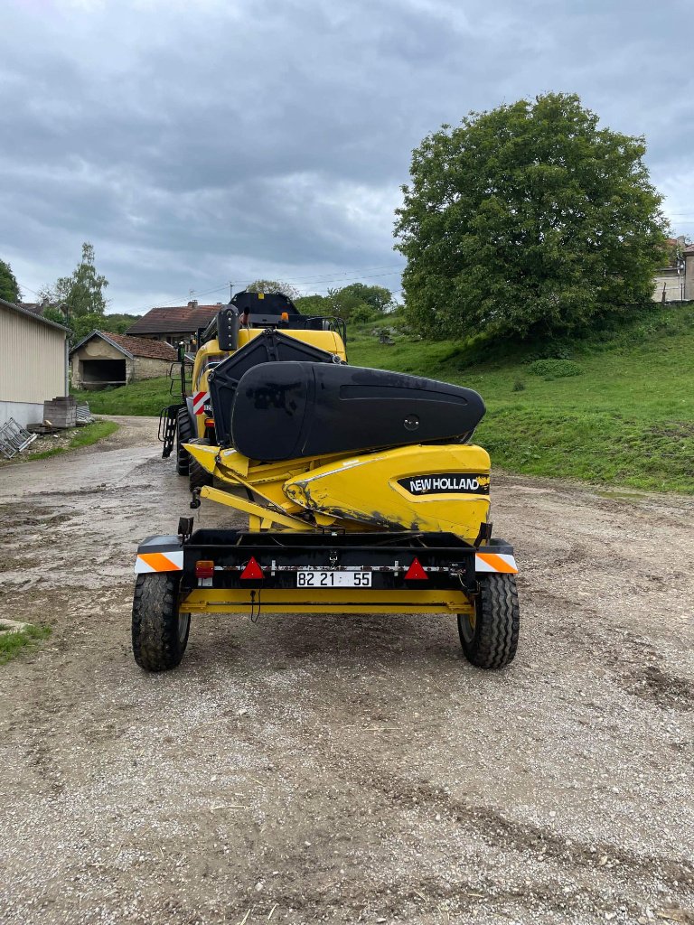 Mähdrescher del tipo New Holland CX 840 STANDARD, Gebrauchtmaschine en Eton (Imagen 9)