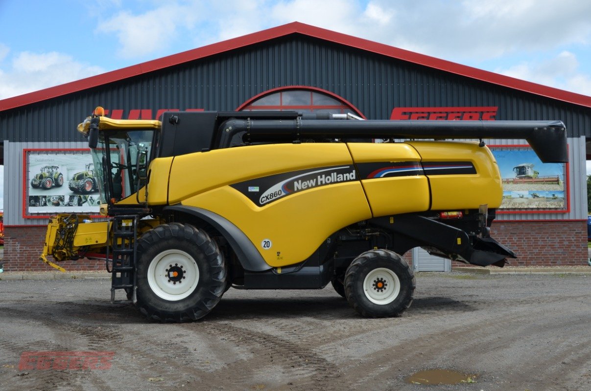 Mähdrescher van het type New Holland CX 860, Gebrauchtmaschine in Suhlendorf (Foto 1)