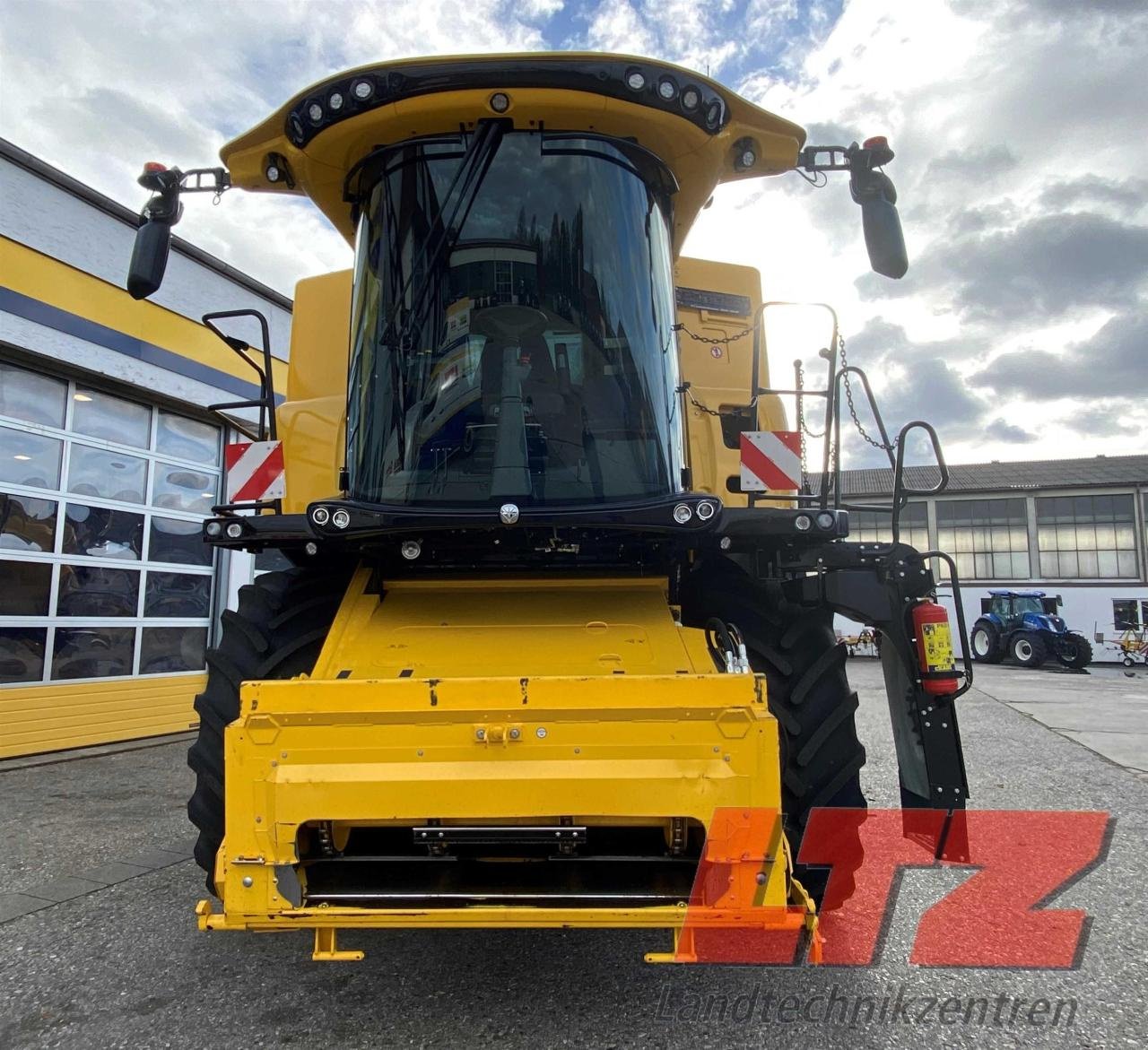 Mähdrescher tipa New Holland CX 8.70 ST5 ZED S-Modell Vorführer, Neumaschine u Ampfing (Slika 2)