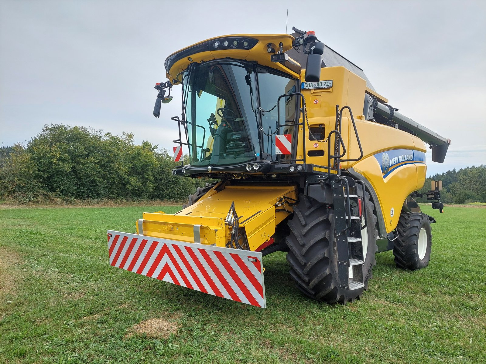 Mähdrescher typu New Holland CX 8.70, Gebrauchtmaschine v Miltach (Obrázek 2)