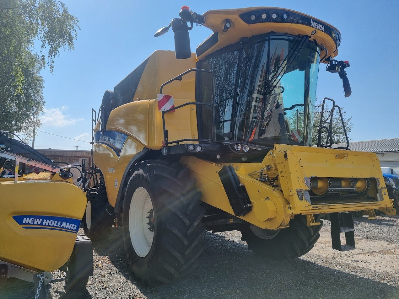 Mähdrescher van het type New Holland CX 8.70, Gebrauchtmaschine in Stankov (Foto 1)