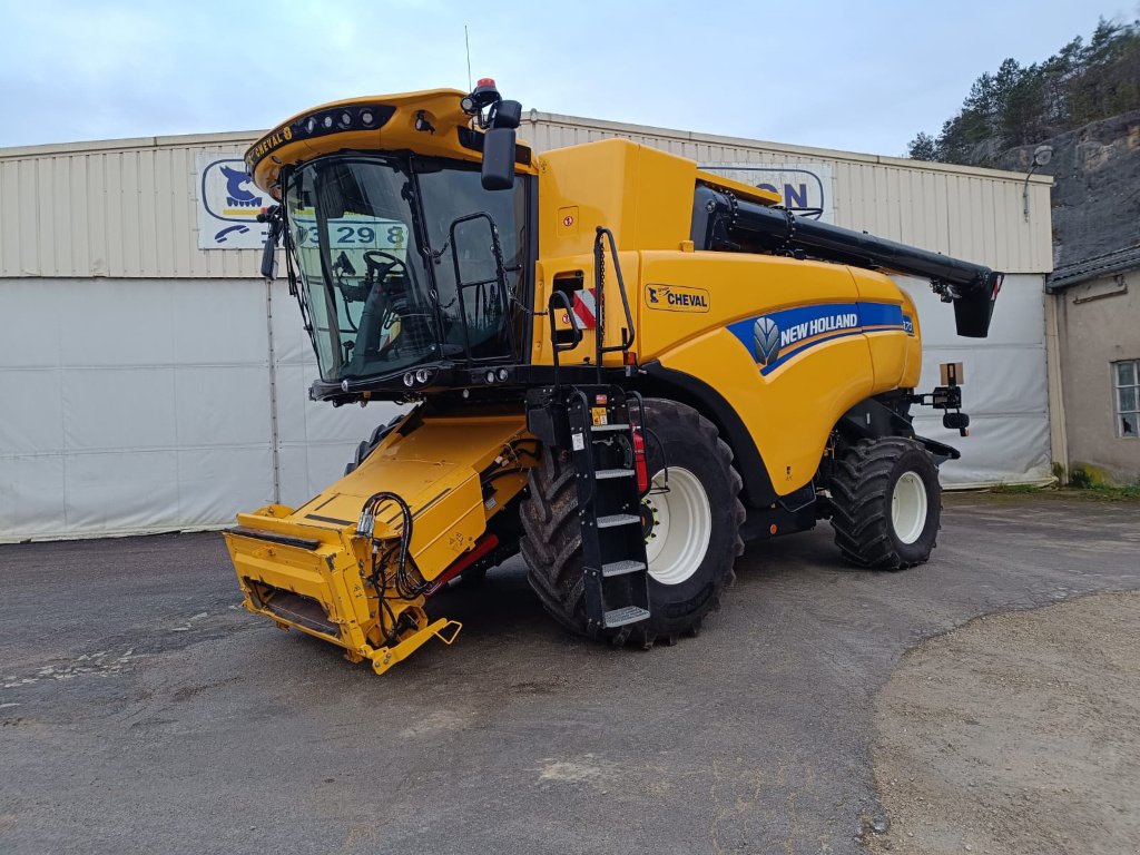 Mähdrescher del tipo New Holland Cx 8.70, Gebrauchtmaschine en Lérouville (Imagen 7)