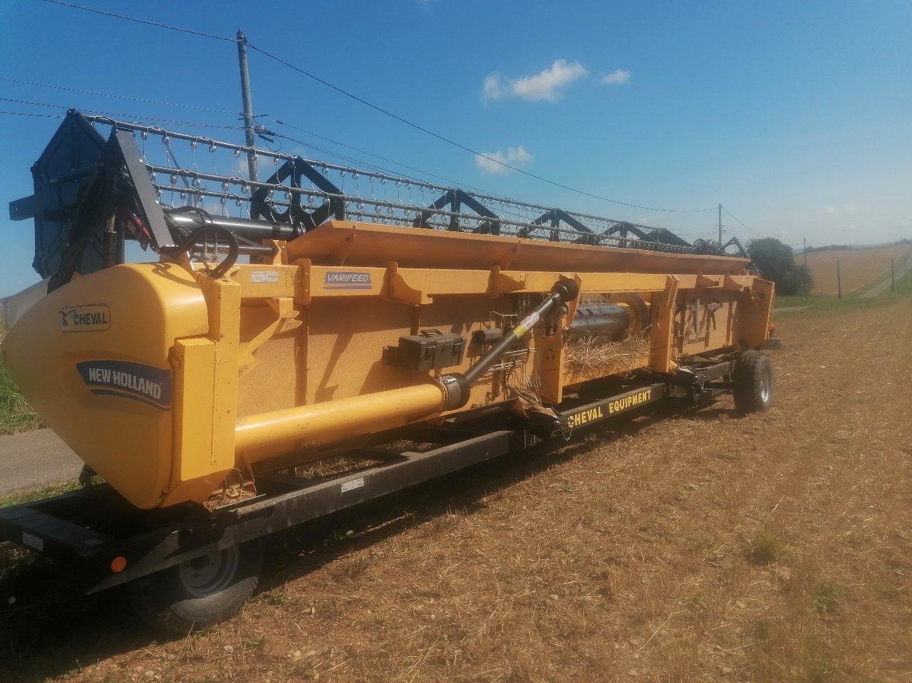 Mähdrescher van het type New Holland Cx 8.70, Gebrauchtmaschine in Gondrecourt-le-Château (Foto 7)