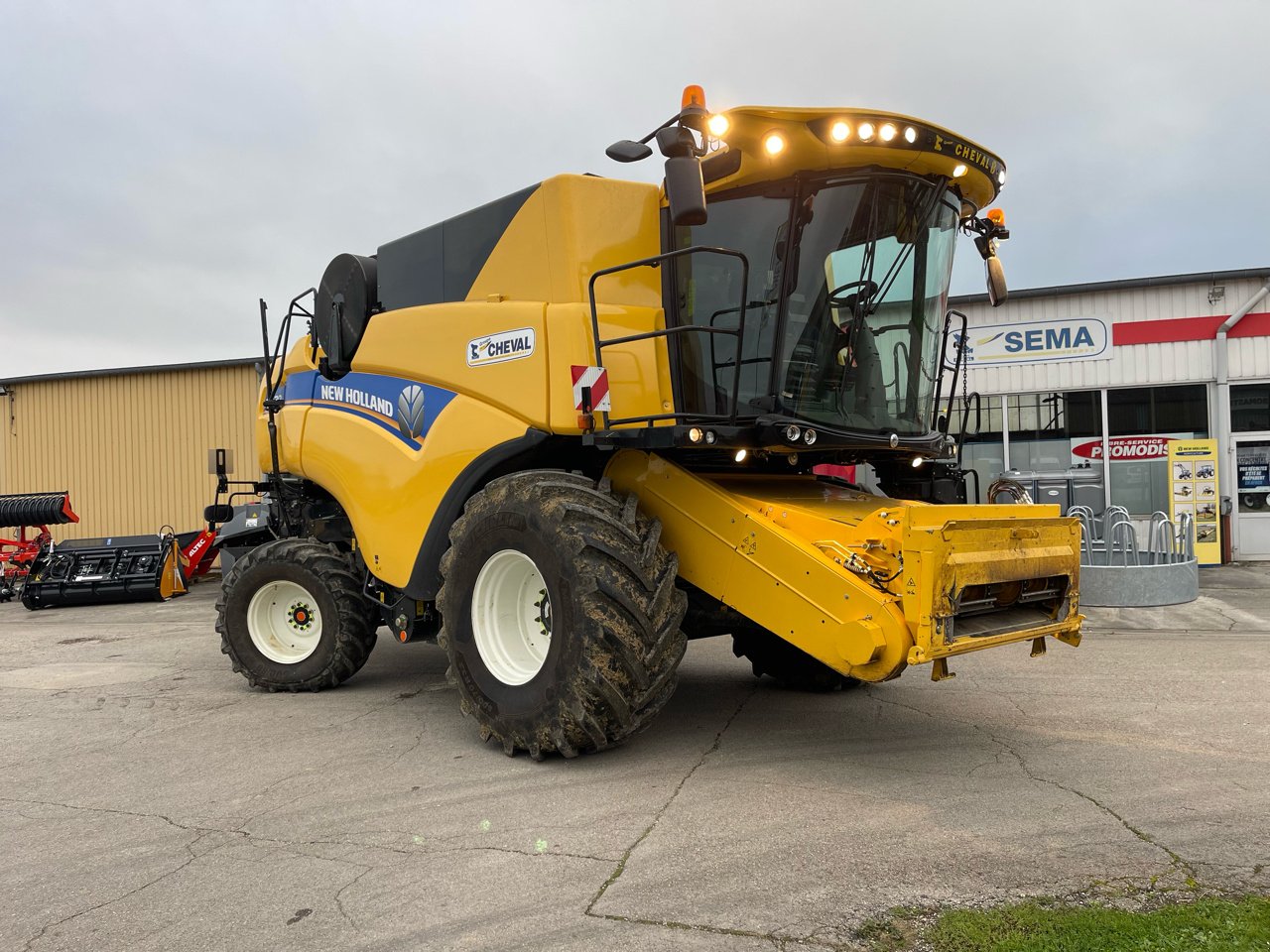 Mähdrescher Türe ait New Holland CX 8.70, Gebrauchtmaschine içinde Marolles (resim 1)