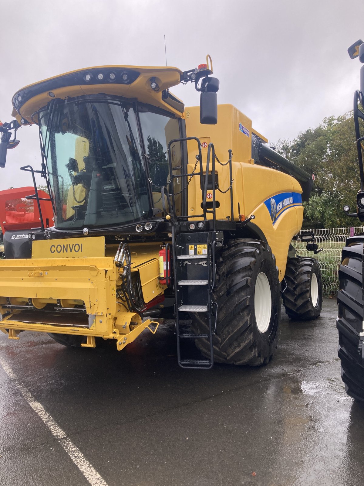 Mähdrescher typu New Holland CX 8.70, Gebrauchtmaschine v TREMEUR (Obrázok 1)