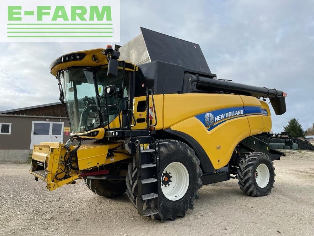 Mähdrescher a típus New Holland cx 8.85, Gebrauchtmaschine ekkor: CHAUVONCOURT (Kép 1)