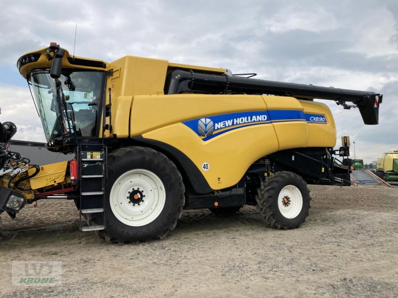 Mähdrescher van het type New Holland CX 8.90, Gebrauchtmaschine in Spelle (Foto 1)