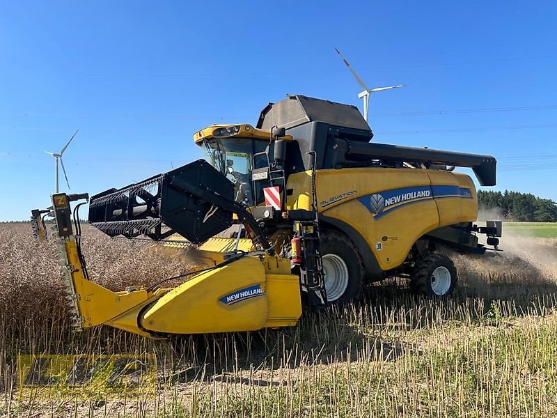 Mähdrescher типа New Holland CX5090, Gebrauchtmaschine в Steinau-Rebsdorf (Фотография 1)