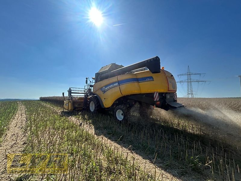 Mähdrescher типа New Holland CX5090, Gebrauchtmaschine в Steinau-Rebsdorf (Фотография 4)