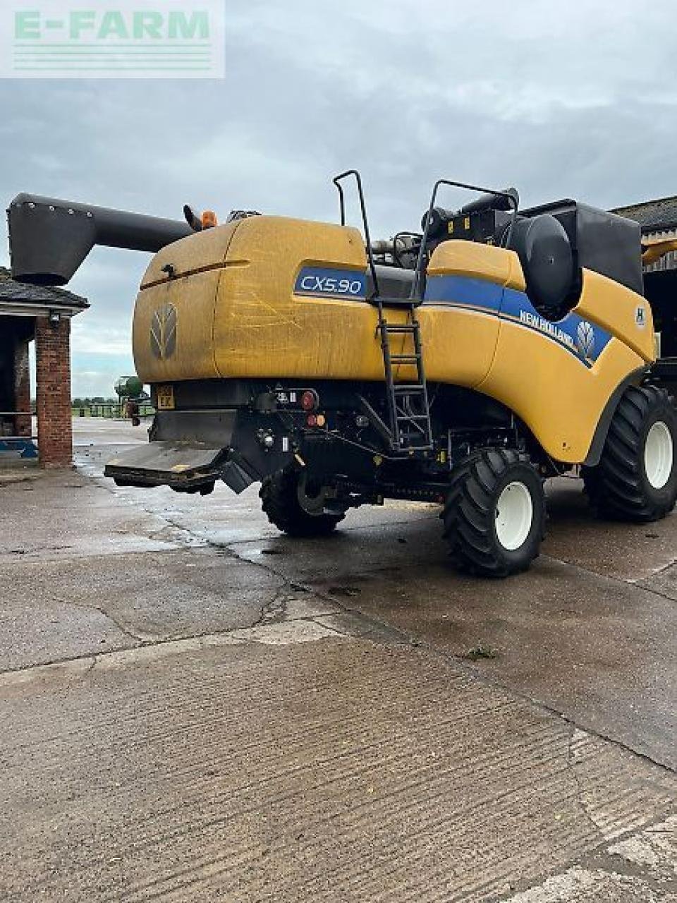 Mähdrescher van het type New Holland cx5.90, Gebrauchtmaschine in SHREWSBURRY (Foto 7)