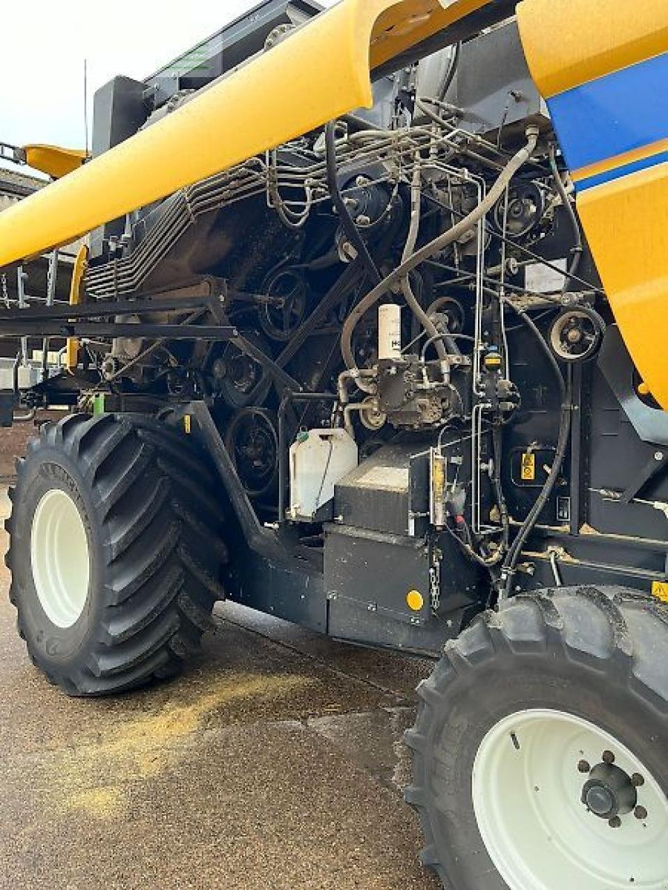 Mähdrescher tipa New Holland cx5.90, Gebrauchtmaschine u SHREWSBURRY (Slika 10)