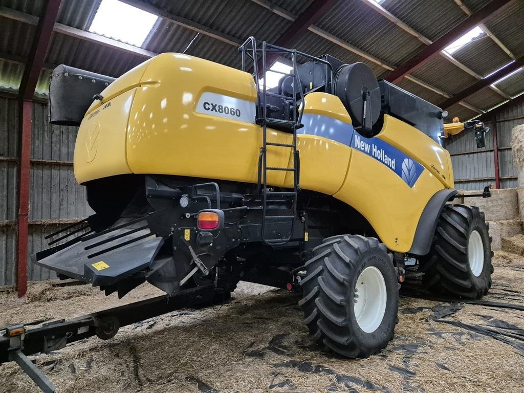 Mähdrescher tipa New Holland CX8060 4WD 4WD og 24 fod skærebord, Gebrauchtmaschine u Aulum (Slika 5)