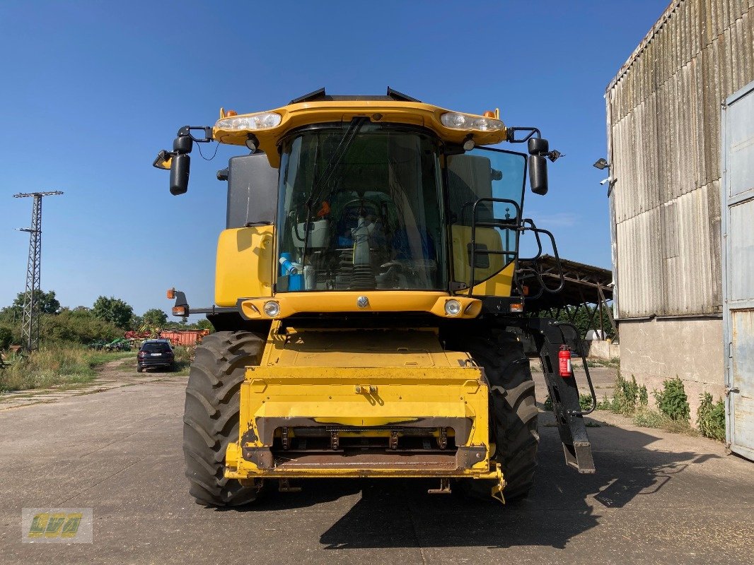 Mähdrescher del tipo New Holland CX8080, Gebrauchtmaschine en Schenkenberg (Imagen 19)