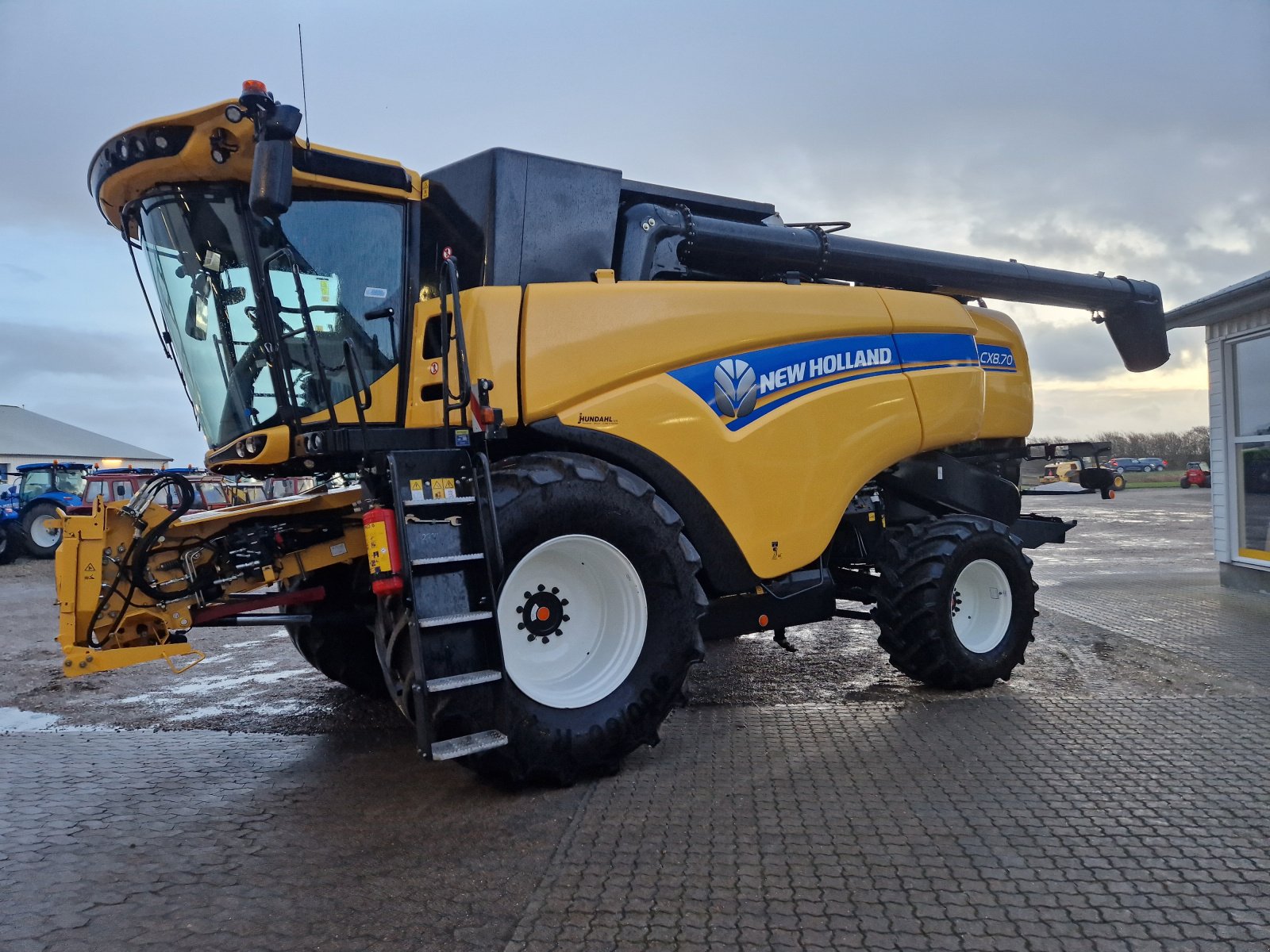 Mähdrescher du type New Holland CX8.70 SLH, Gebrauchtmaschine en Thisted (Photo 2)