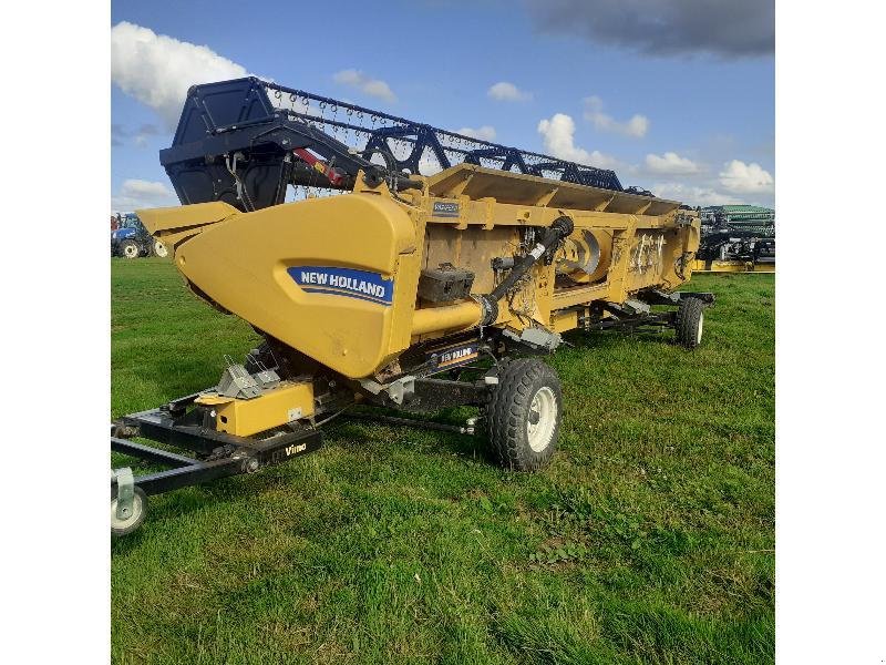 Mähdrescher Türe ait New Holland CX8.70, Gebrauchtmaschine içinde HERLIN LE SEC (resim 5)