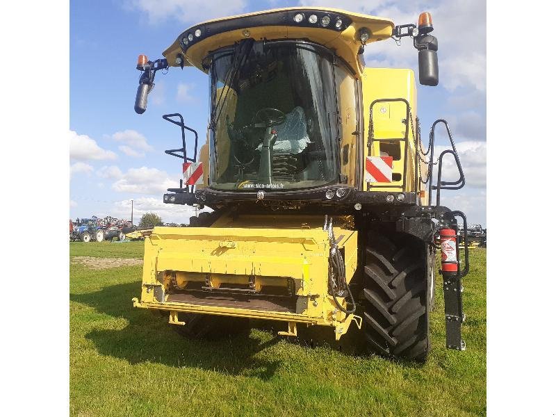 Mähdrescher a típus New Holland CX8.70, Gebrauchtmaschine ekkor: HERLIN LE SEC (Kép 3)