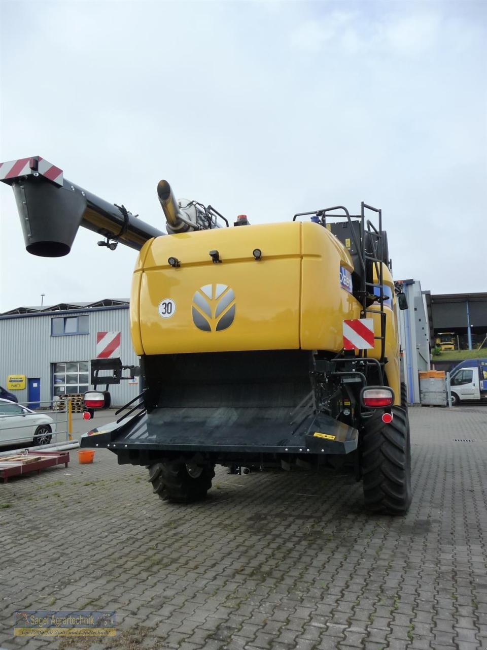 Mähdrescher του τύπου New Holland CX8.90 ST5 Raupe ZED, Neumaschine σε Rhaunen (Φωτογραφία 9)