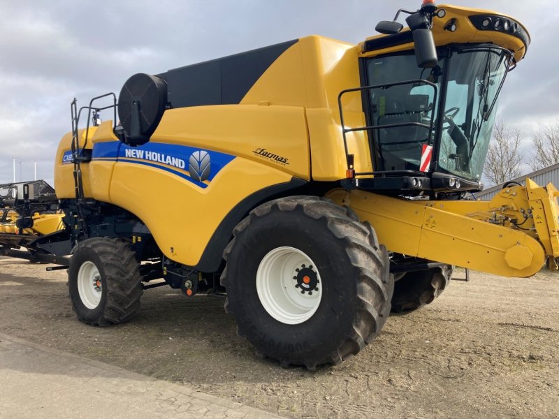 Mähdrescher Türe ait New Holland CX8.90 ST5 ZED, Gebrauchtmaschine içinde Viborg (resim 1)