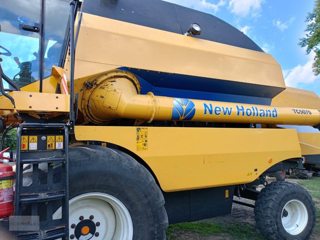 Mähdrescher типа New Holland TC 5070, Gebrauchtmaschine в Prenzlau (Фотография 5)