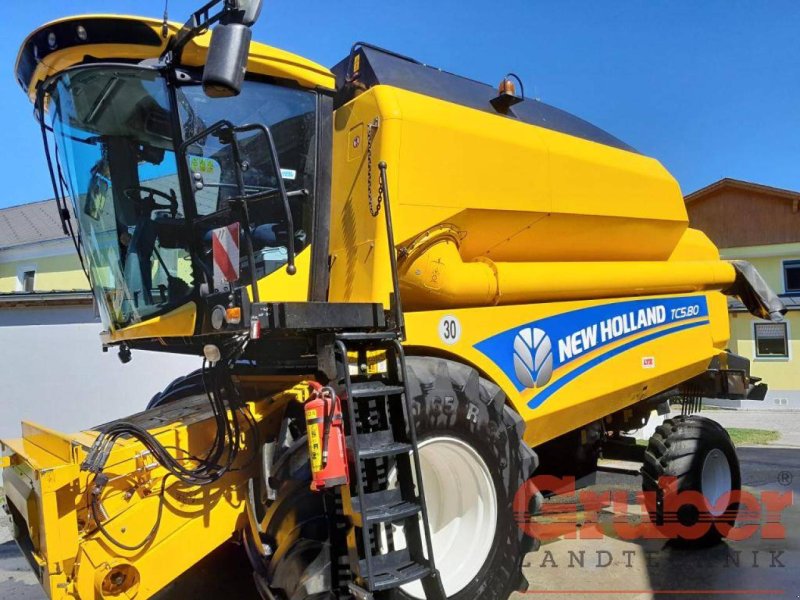 Mähdrescher du type New Holland TC 5.80 T4B, Gebrauchtmaschine en Ampfing