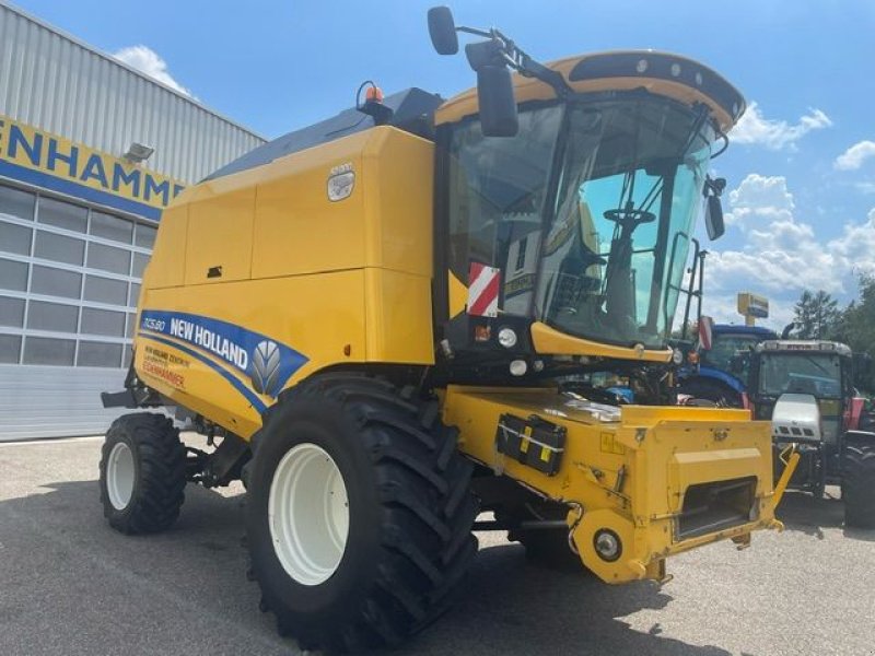 Mähdrescher типа New Holland TC 5.80, Gebrauchtmaschine в Burgkirchen (Фотография 2)