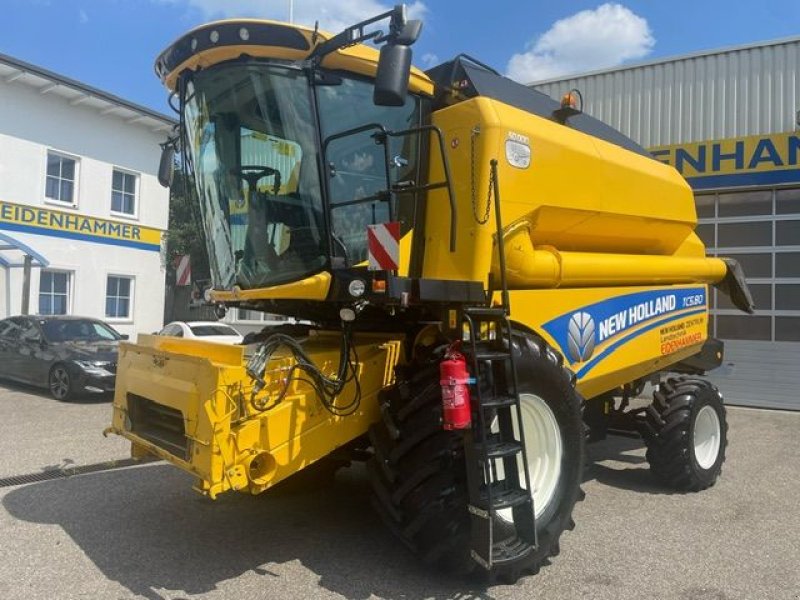 Mähdrescher типа New Holland TC 5.80, Gebrauchtmaschine в Burgkirchen (Фотография 1)