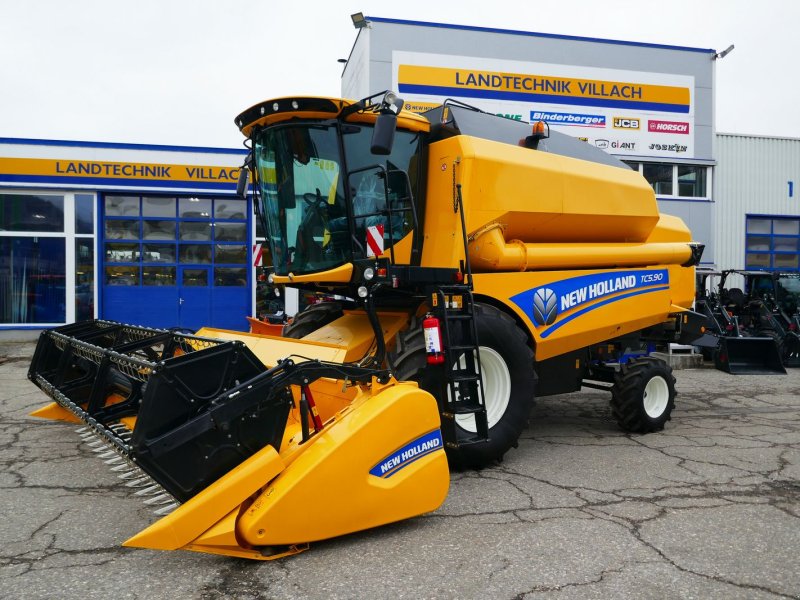 Mähdrescher des Typs New Holland TC5.90 (Stage V), Gebrauchtmaschine in Villach (Bild 1)