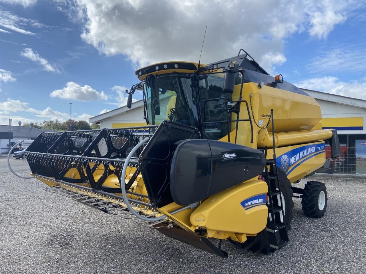 Mähdrescher van het type New Holland TC5.90 Stage V, Gebrauchtmaschine in Farsø (Foto 7)