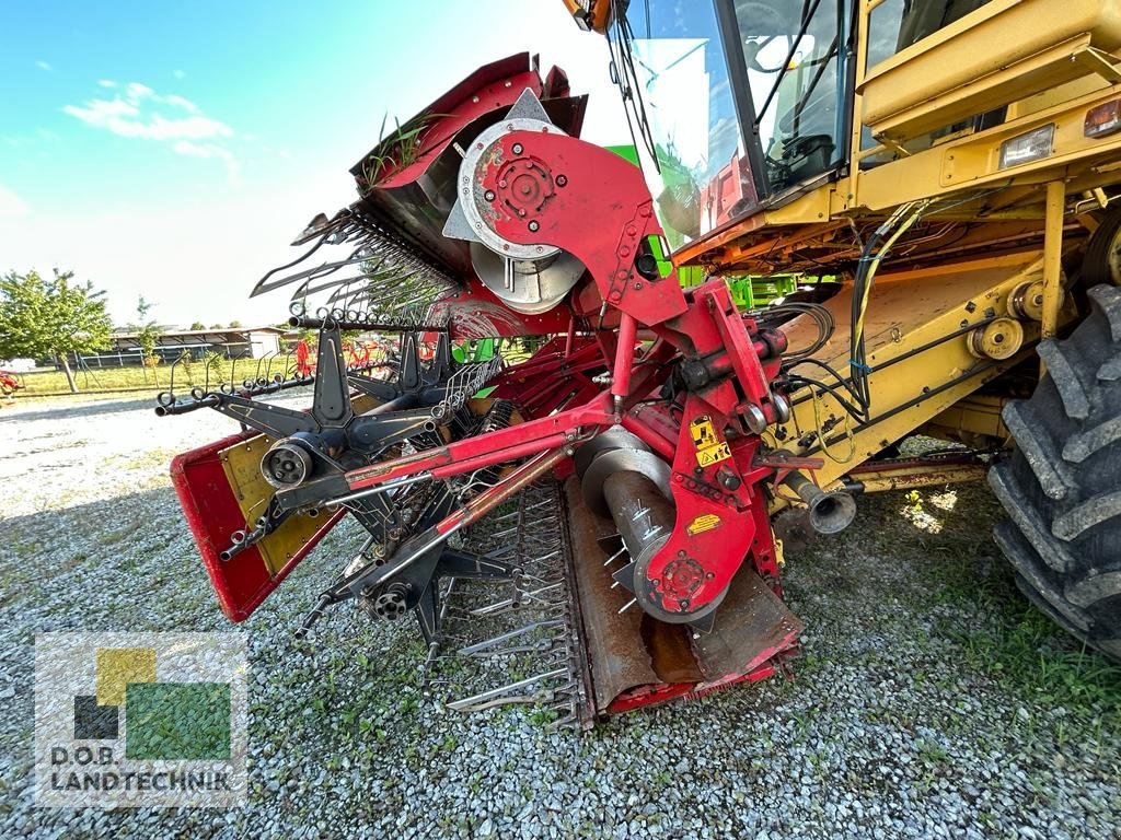 Mähdrescher van het type New Holland TF 44, Gebrauchtmaschine in Leiblfing (Foto 8)