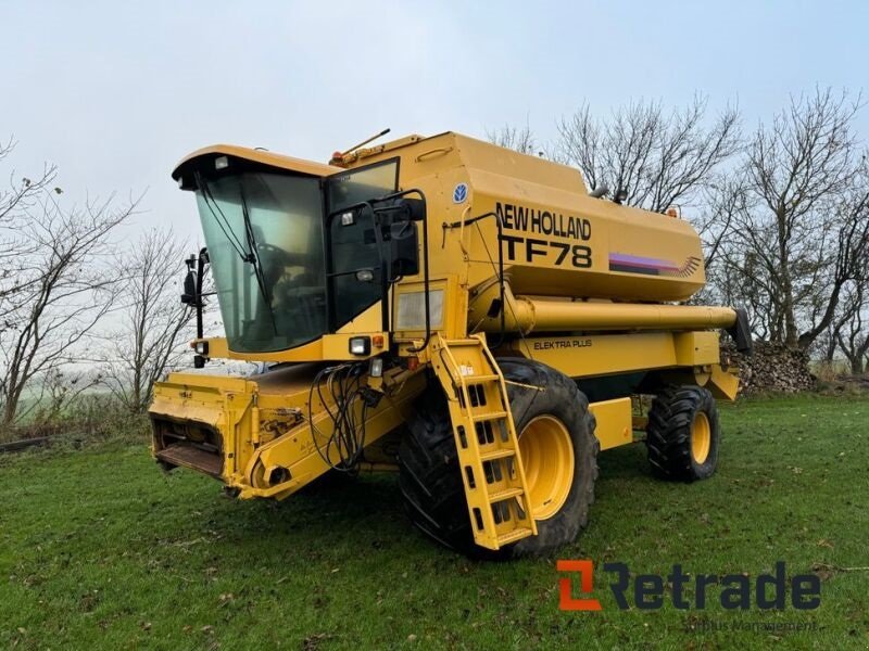 Mähdrescher типа New Holland TF78 Elektra Plus Mejetærsker med 30fod skærebord, Gebrauchtmaschine в Rødovre (Фотография 1)